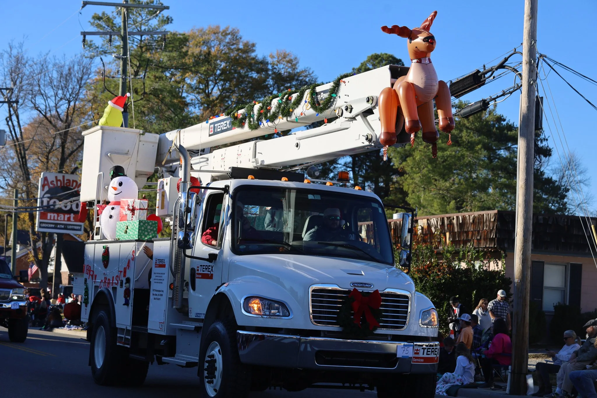 56th Ashland Hanover Olde Time Holiday Parade — Downtown Ashland
